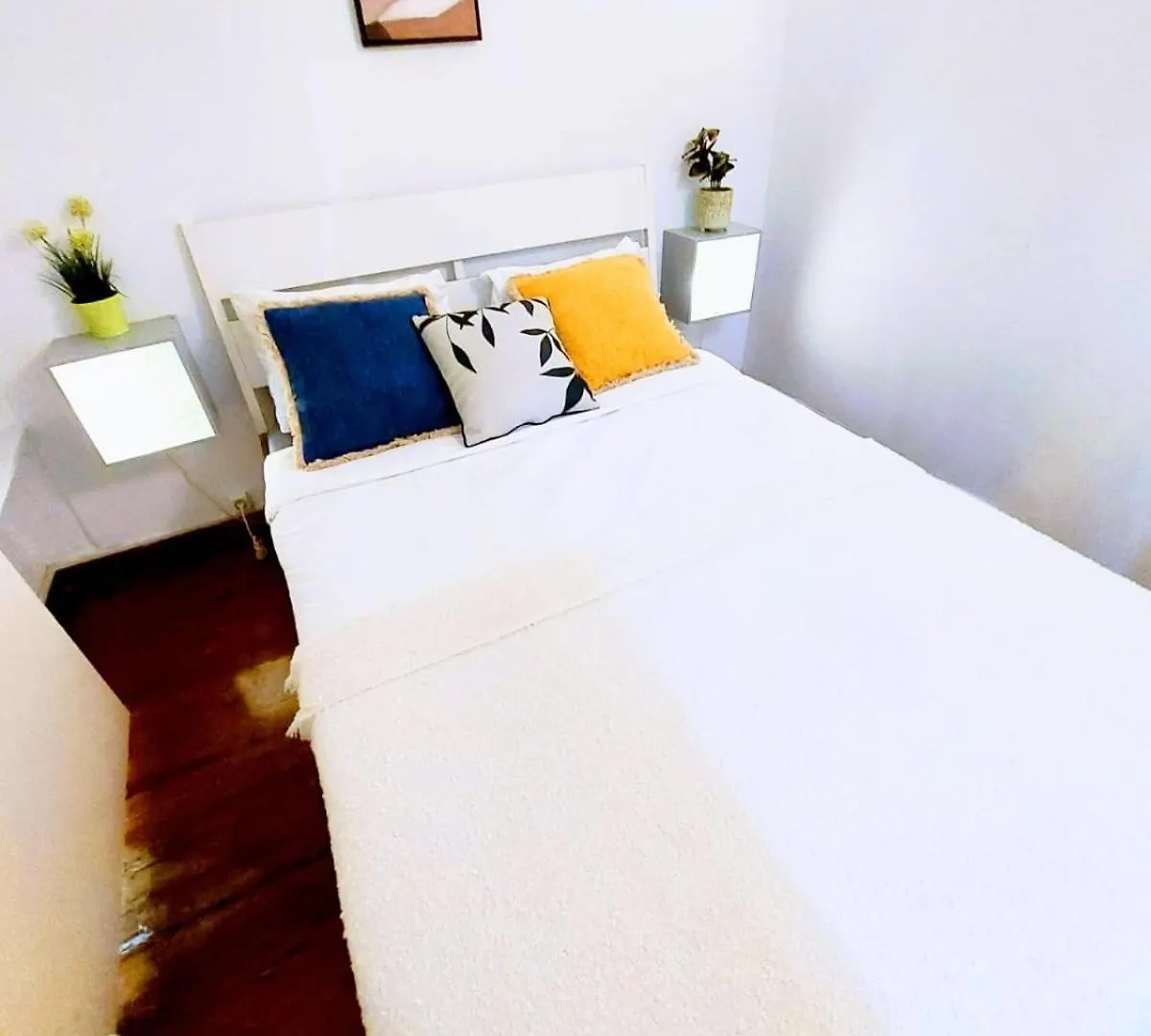 Alfama Charm Apartments - Authentic Lisbon Experience