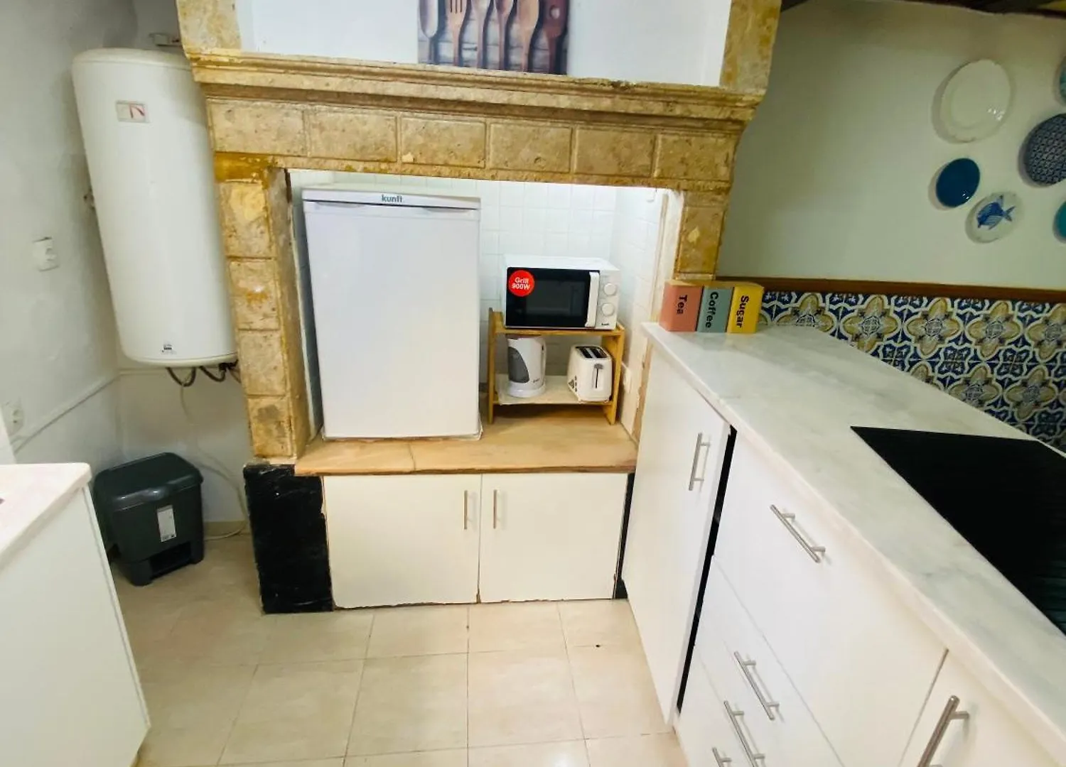 Alfama Charm Apartments - Authentic Lisbon Experience Португалия